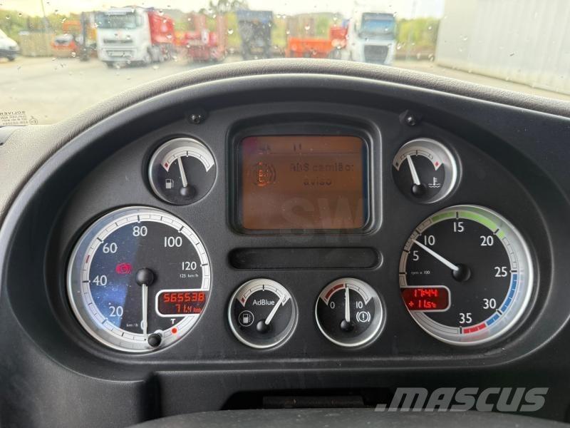 DAF LF 篷布卡車