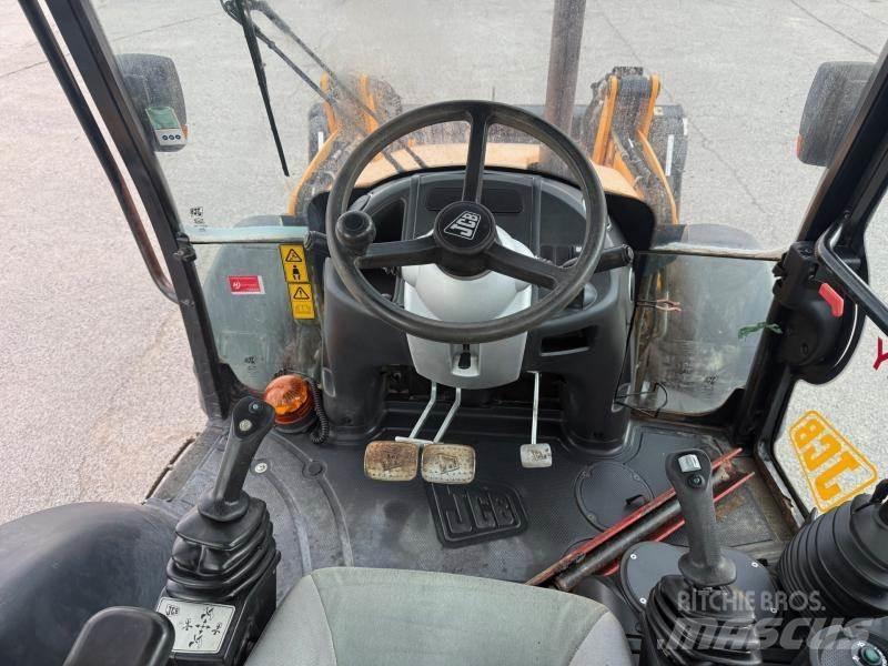 JCB 3 CX 反鏟裝載機