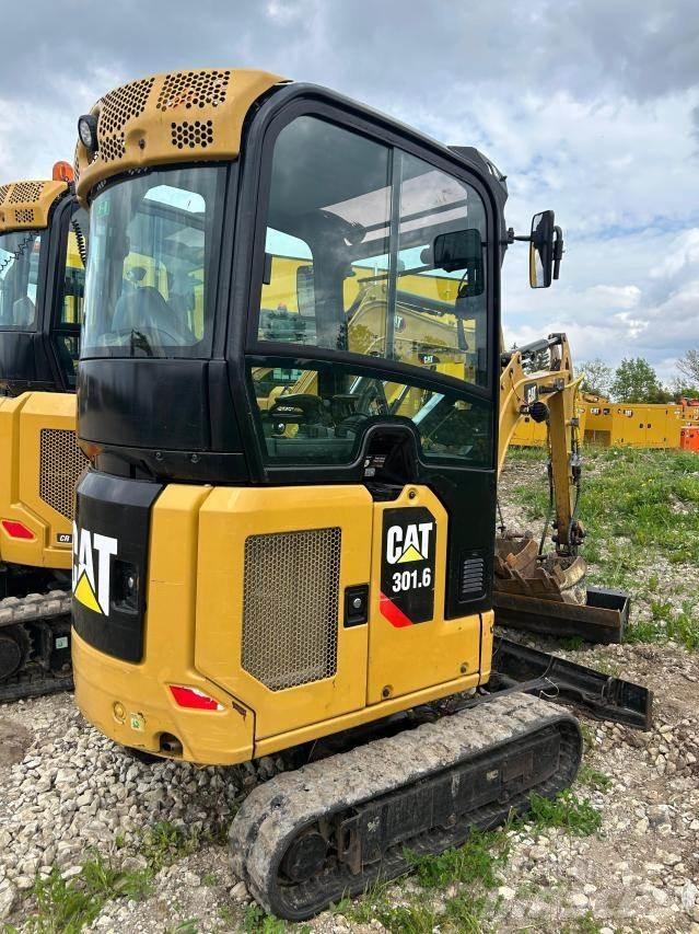 CAT 301.6 小型挖土機/掘鑿機<7t(小型挖掘機)