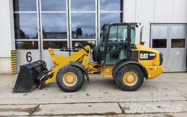 CAT 906M 輪胎式裝載機