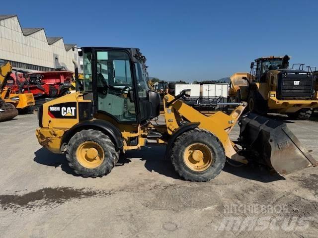 CAT 908M 輪胎式裝載機