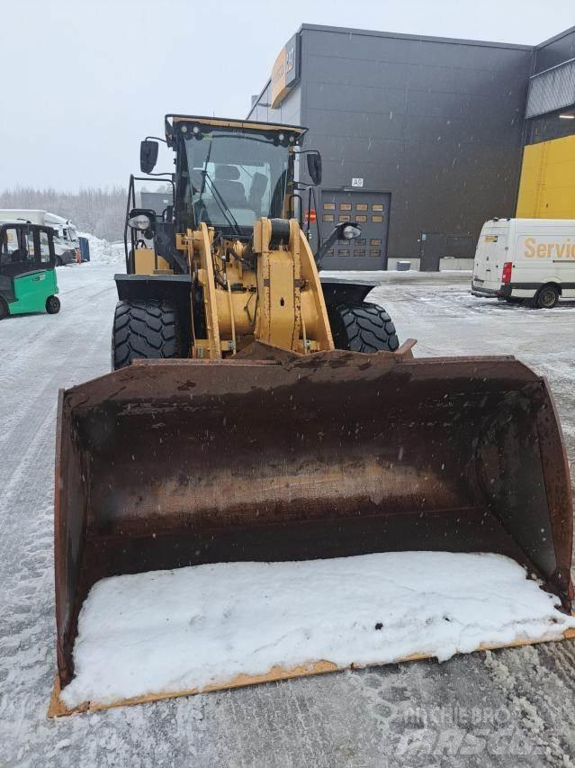 CAT 962 輪胎式裝載機