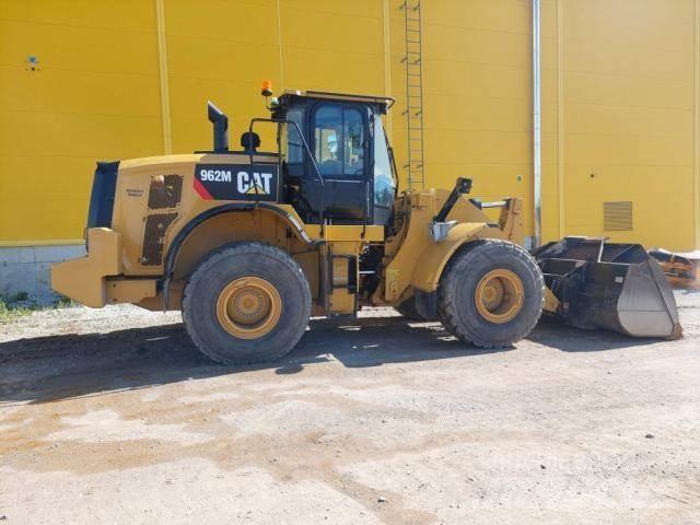 CAT 962M 輪胎式裝載機