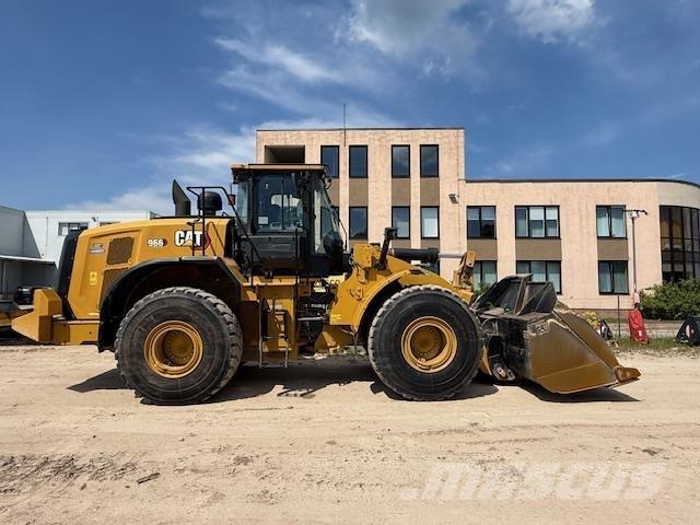 CAT 966 輪胎式裝載機