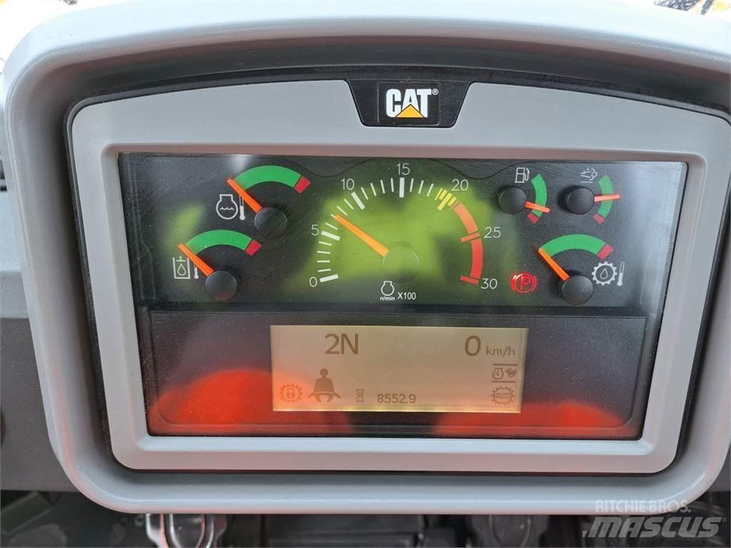 CAT 988K 輪胎式裝載機