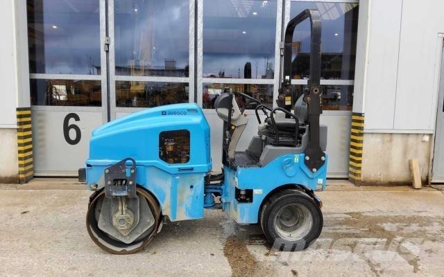 CAT CC2.6 複合式滾壓機