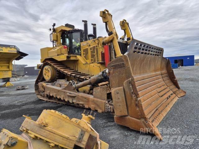 CAT D11T 履帶推土機