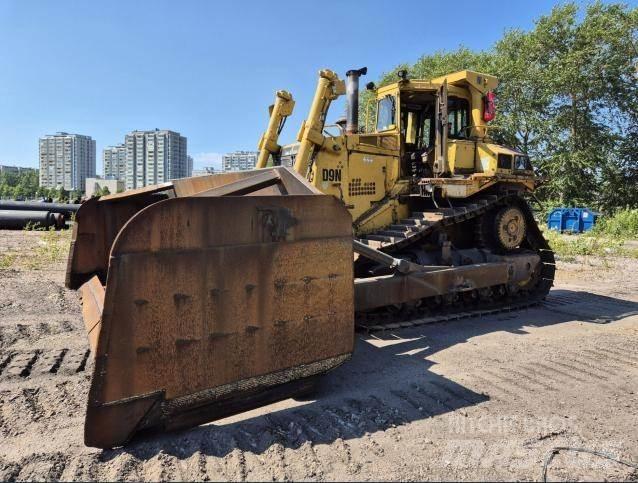 CAT D9N 履帶推土機