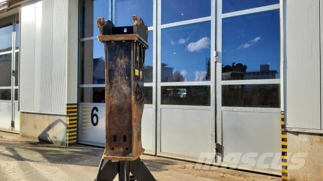 CAT H120GCS 鐵鎚/碎石機