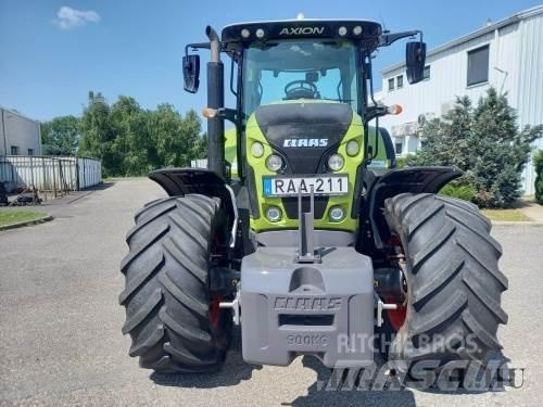 CLAAS Axion 810 曳引機