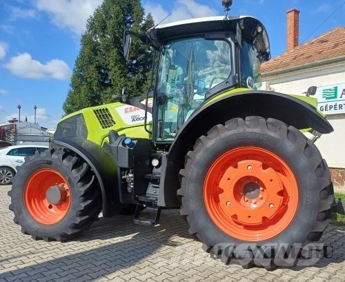 CLAAS Axion 810 曳引機