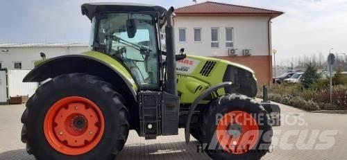 CLAAS Axion 830 曳引機