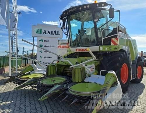 CLAAS Jaguar 930 自走式飼料採集機