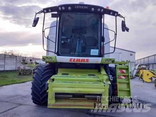 CLAAS Lexion 670 聯合收穫機