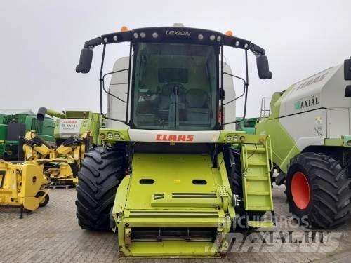CLAAS Lexion 670 聯合收穫機