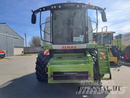 CLAAS Lexion 670 聯合收穫機