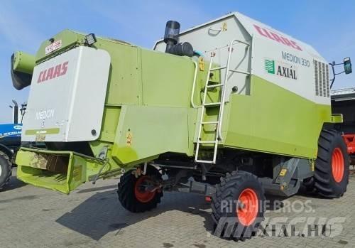 CLAAS Medion 330 聯合收穫機