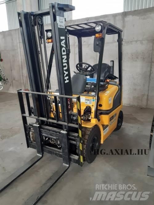 Hyundai 15L-7M 其他農業機械