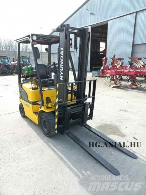 Hyundai 15L-7M 其他農業機械