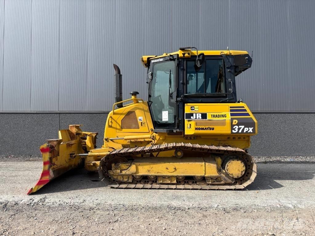 Komatsu D37 PX-23 履帶推土機