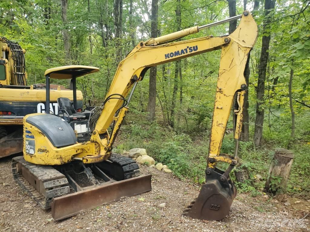 Komatsu PC50MR-2 小型挖土機/掘鑿機<7t(小型挖掘機)