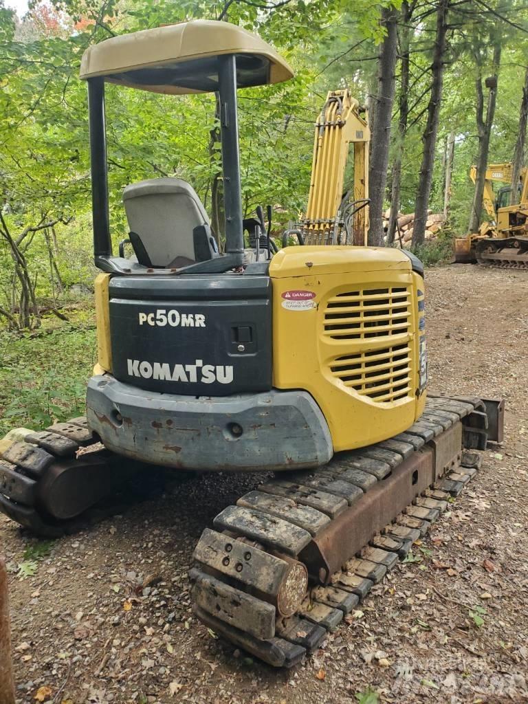 Komatsu PC50MR-2 小型挖土機/掘鑿機<7t(小型挖掘機)