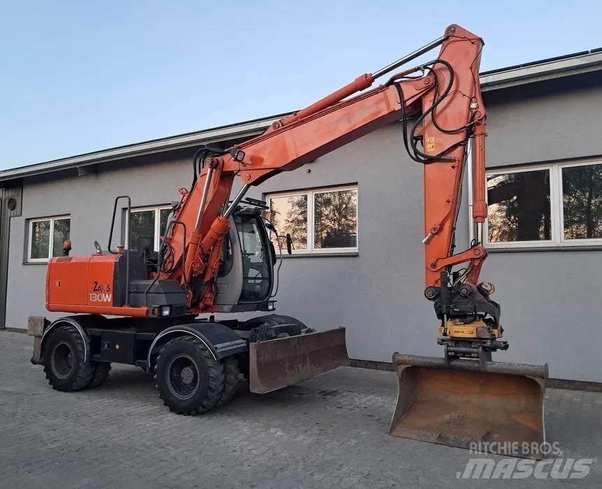 Hitachi ZX 130 W 旋轉式挖土機/掘鑿機/挖掘機
