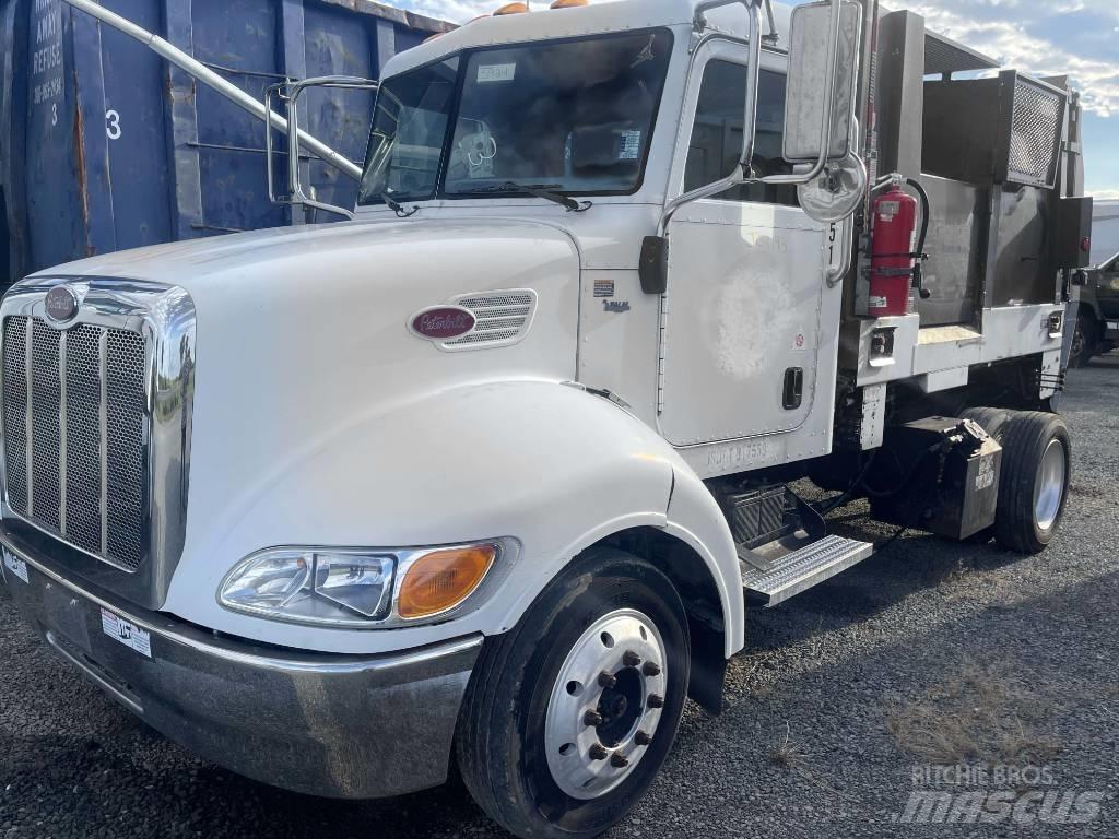Peterbilt 330 垃圾車