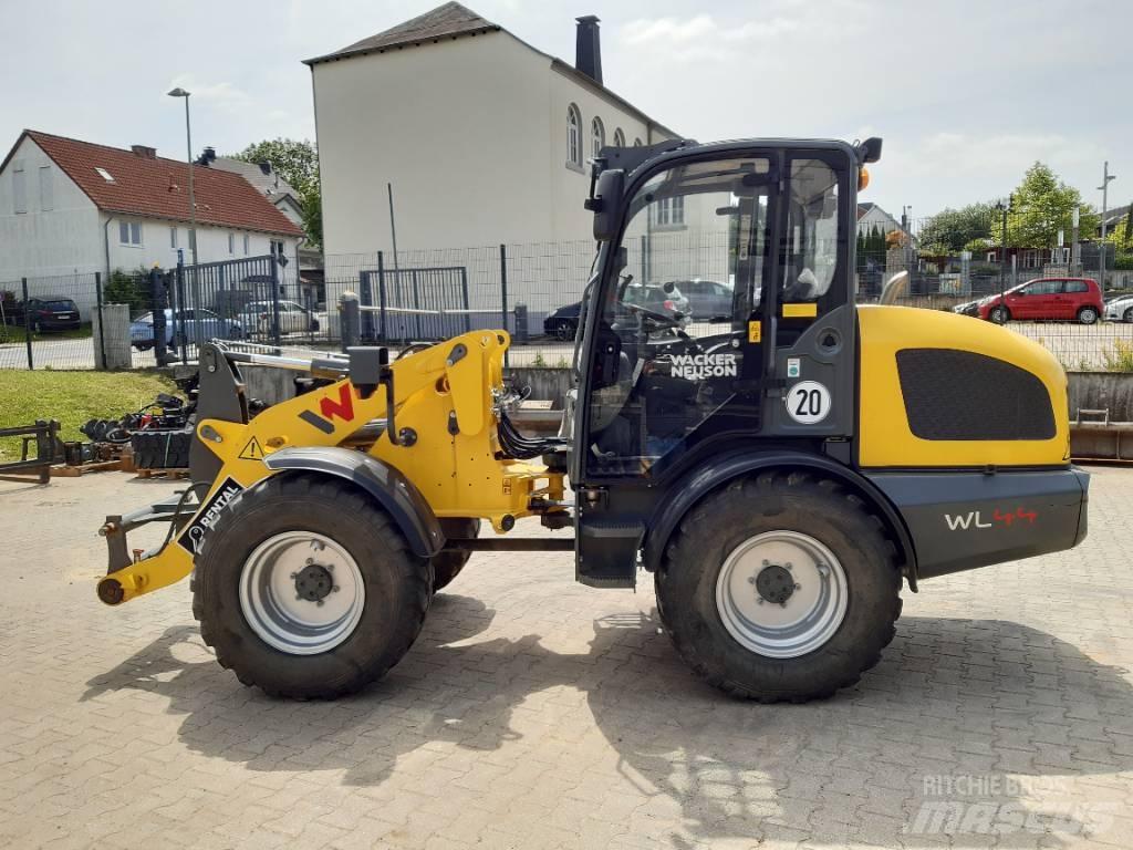 Wacker Neuson WL44 輪胎式裝載機