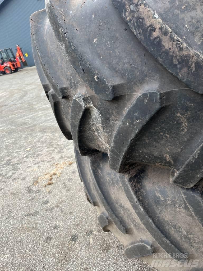 Michelin 650/65R42 輪胎、車輪和輪圈