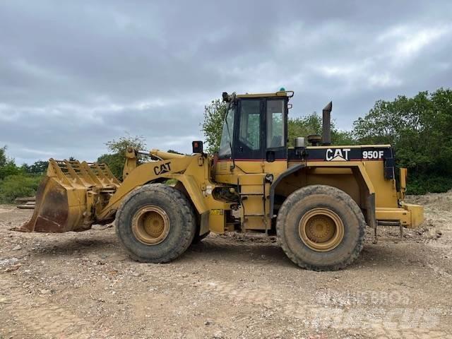 CAT 950 F 輪胎式裝載機