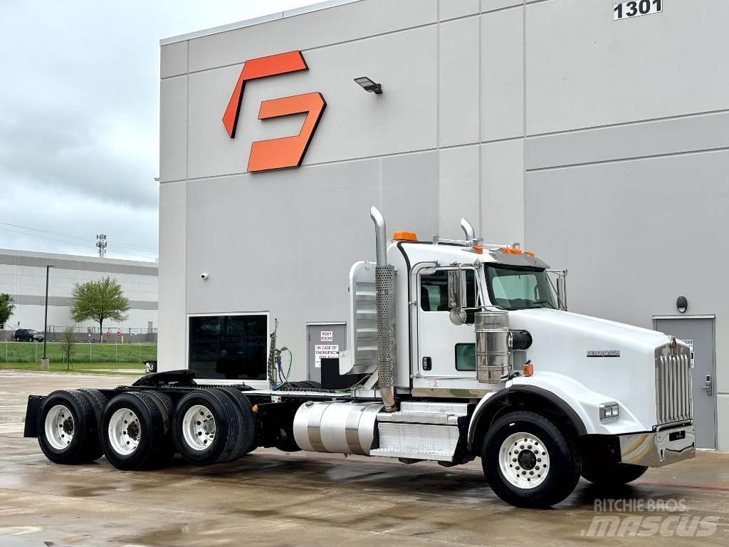 Kenworth T 800 曳引機組件