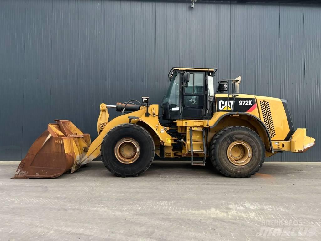CAT 972K 輪胎式裝載機