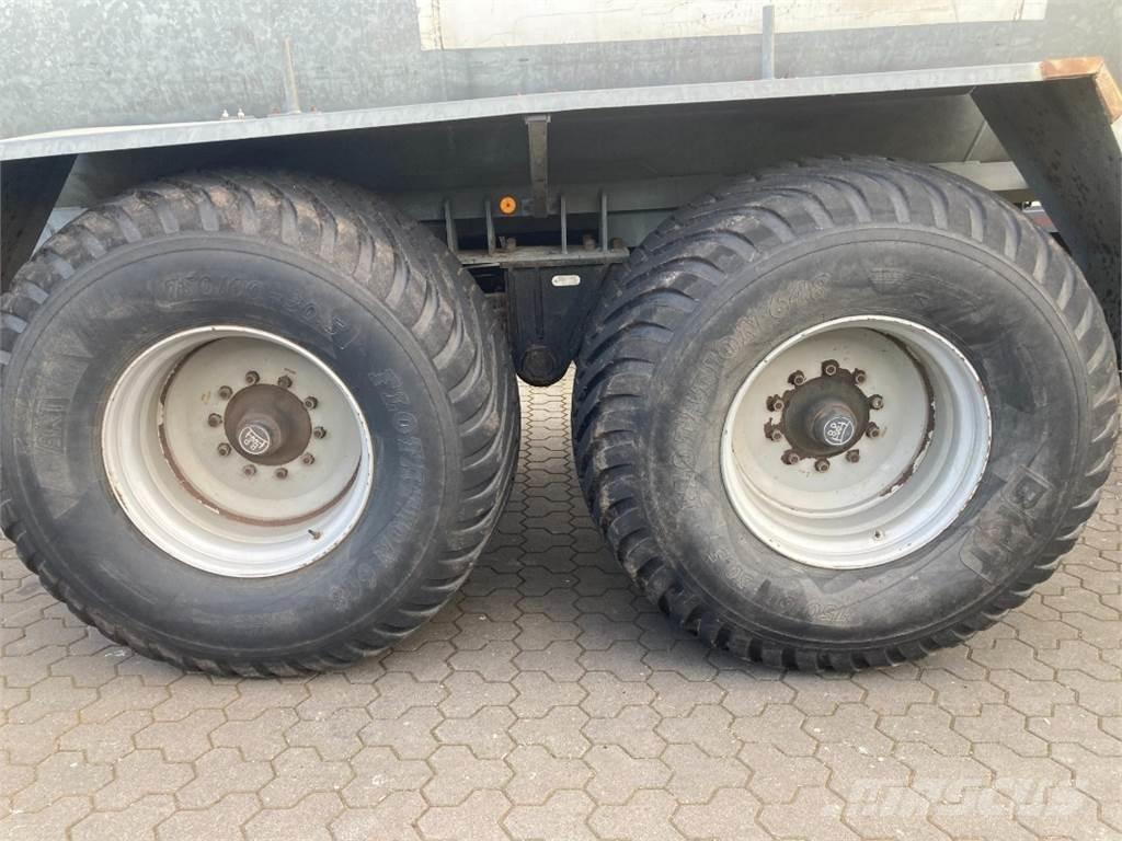 Kotte VT 14000 肥料撒布機