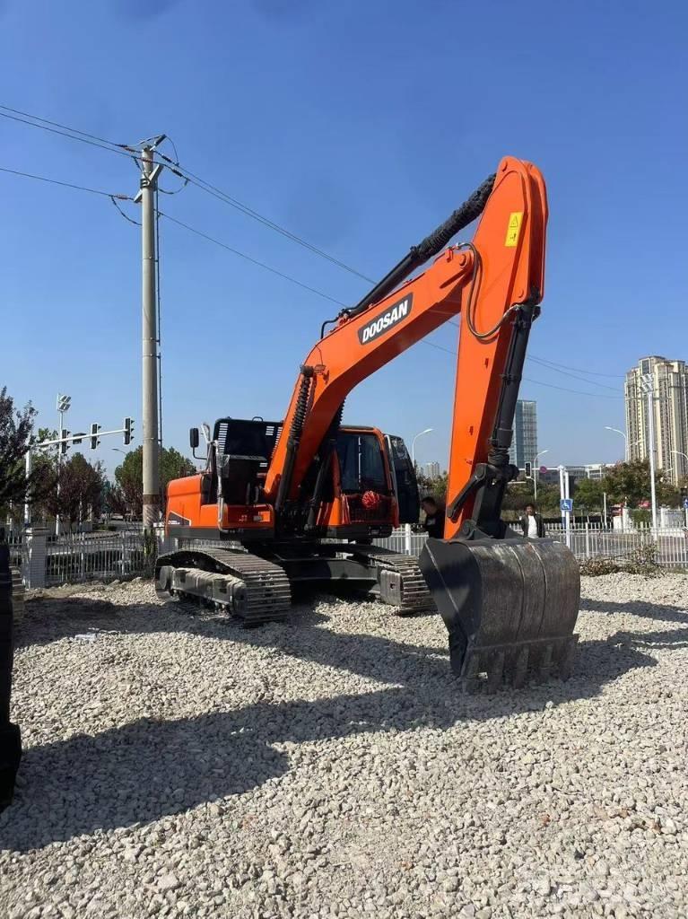 Doosan DX 225LC-9C 履帶式 挖土機/掘鑿機/挖掘機