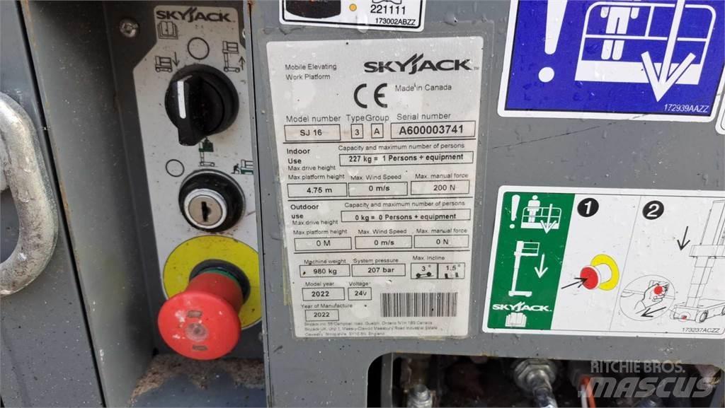 SkyJack SJ16 其他升降機和作業平台