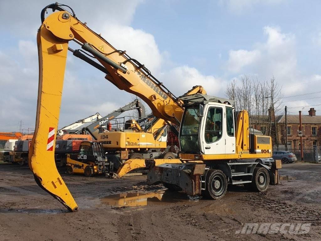 Liebherr A 904 C 廢棄物/工業用操作車