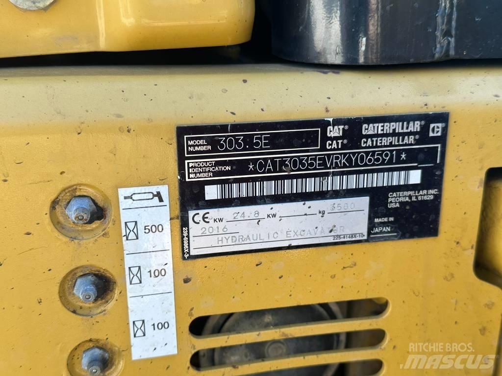 CAT 303.5 小型挖土機/掘鑿機<7t(小型挖掘機)