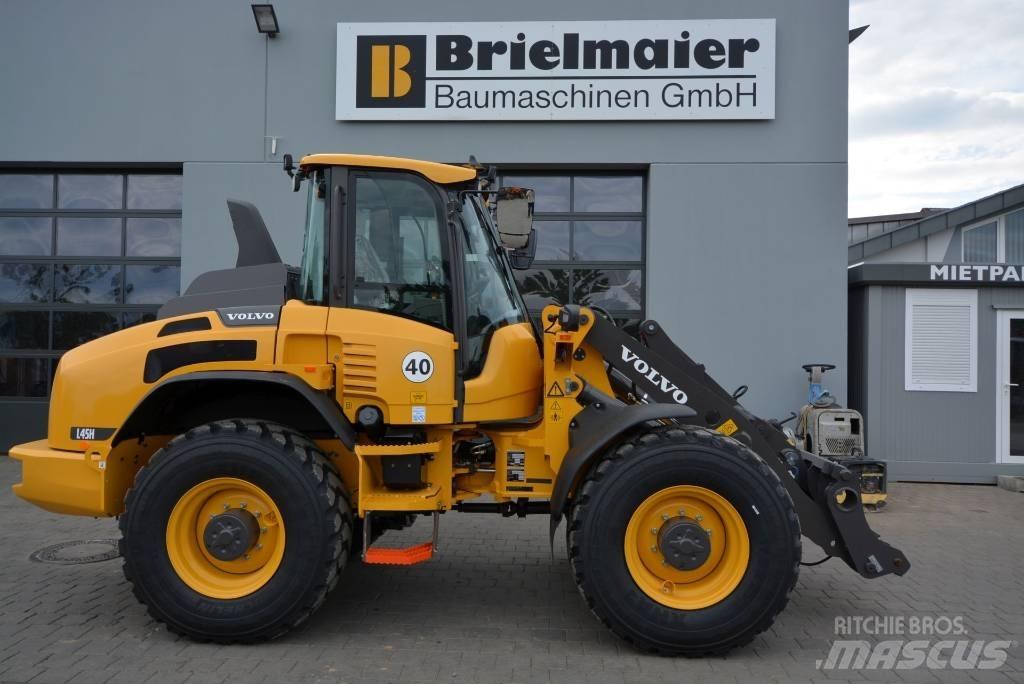 Volvo L 45 HS 輪胎式裝載機