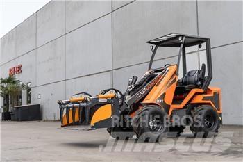 Cast 33T 小型裝載機