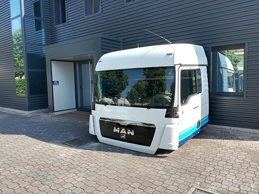MAN TGX XLX EURO 5 駕駛室與內部
