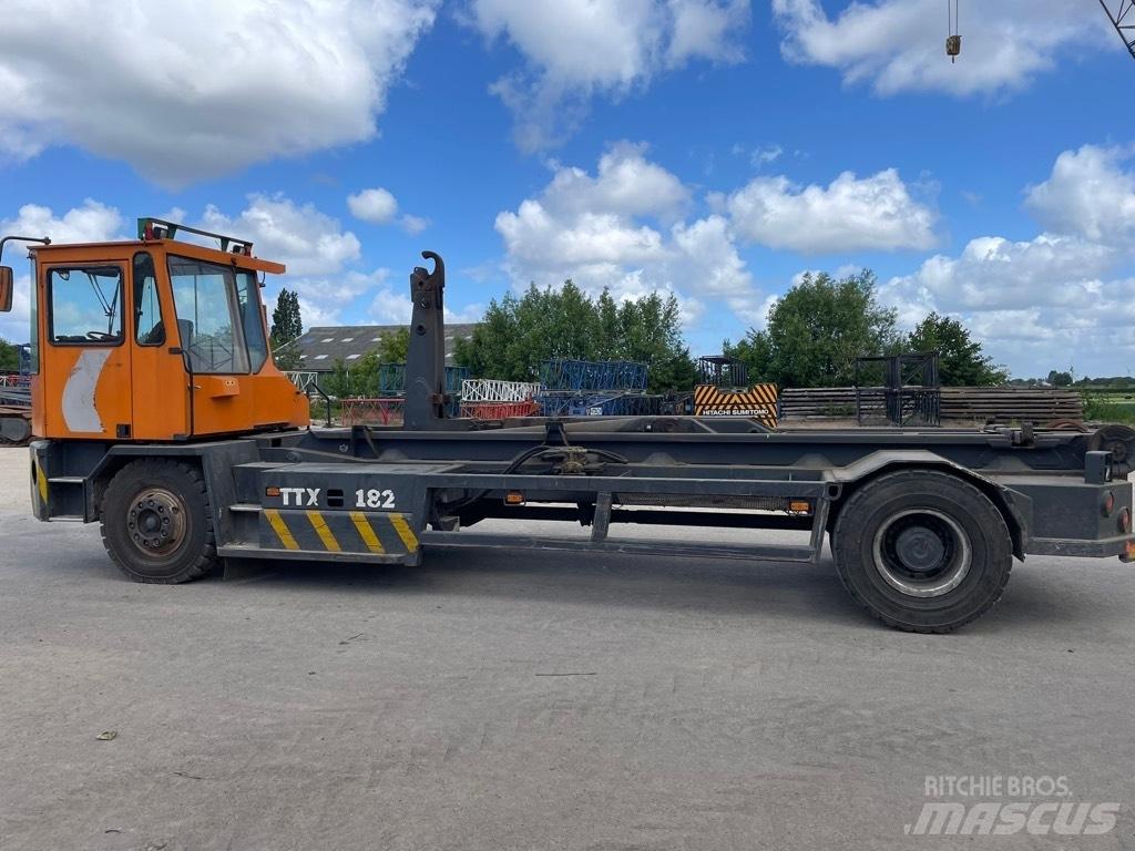 Kalmar 182 A L2 C!8 終端式曳引機