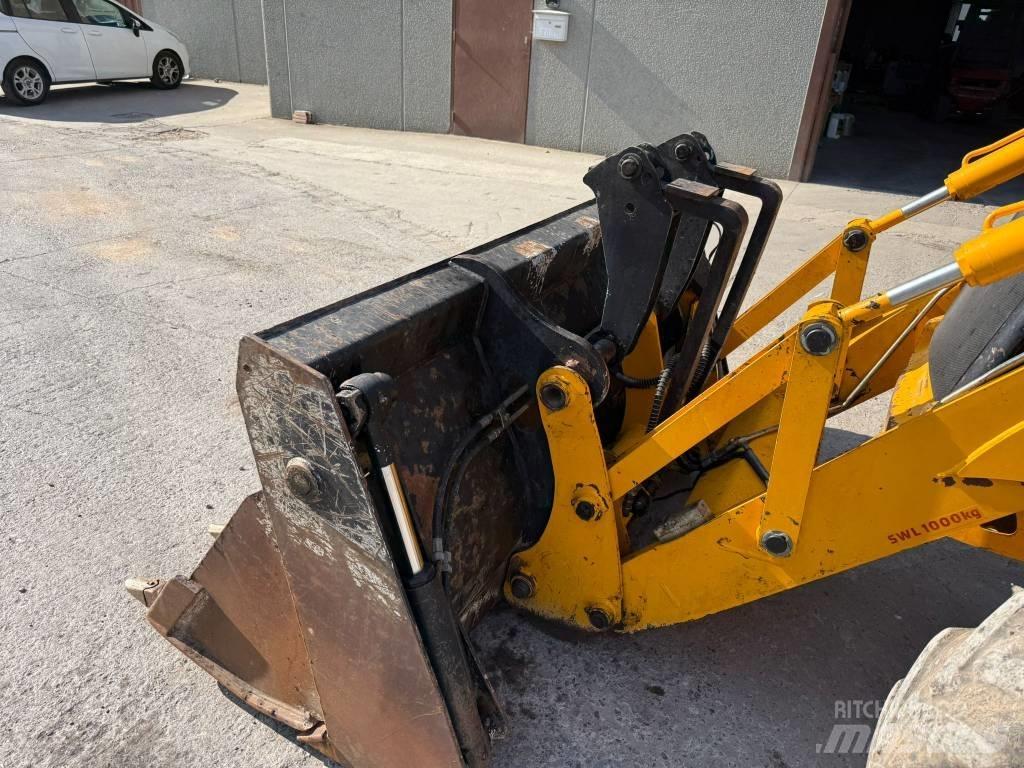 JCB 3 CX 反鏟裝載機