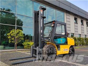 Komatsu FG40T-7 液化石油氣LPG卡車