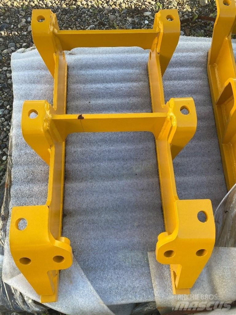 Komatsu D65PX 履帶推土機
