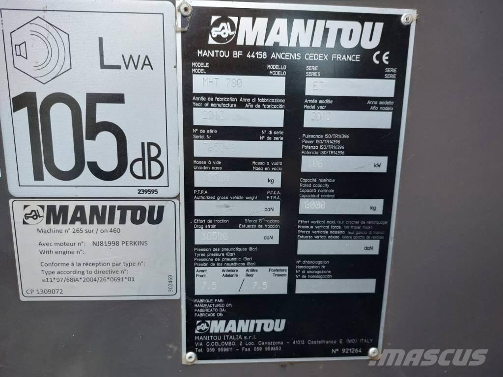 Manitou MHT 780 伸縮臂操作車