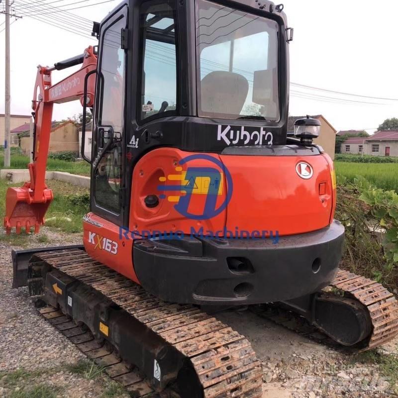Kubota KX163 小型挖土機/掘鑿機<7t(小型挖掘機)