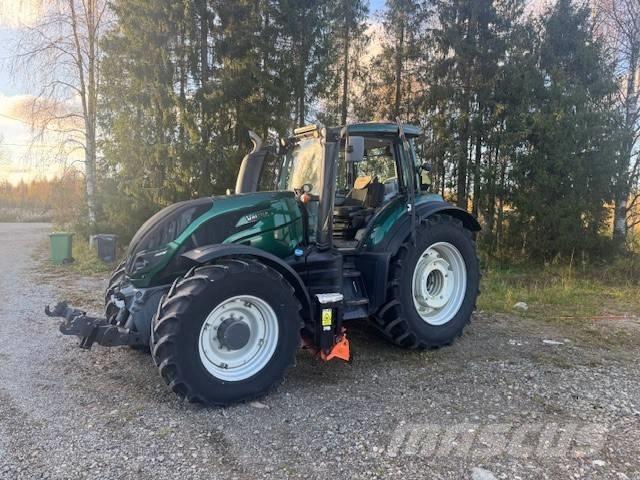 Valtra T194 versu 曳引機