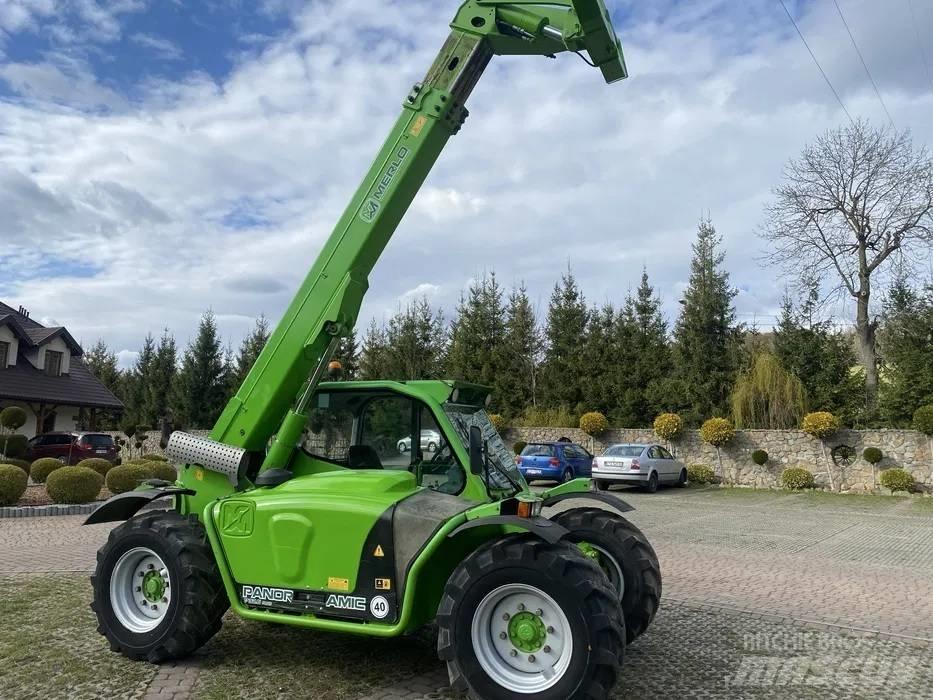 Merlo 32.6 伸縮臂操作車