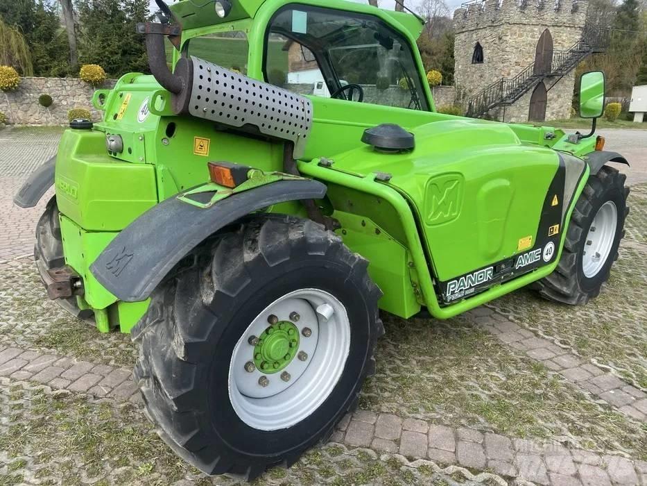 Merlo 32.6 伸縮臂操作車